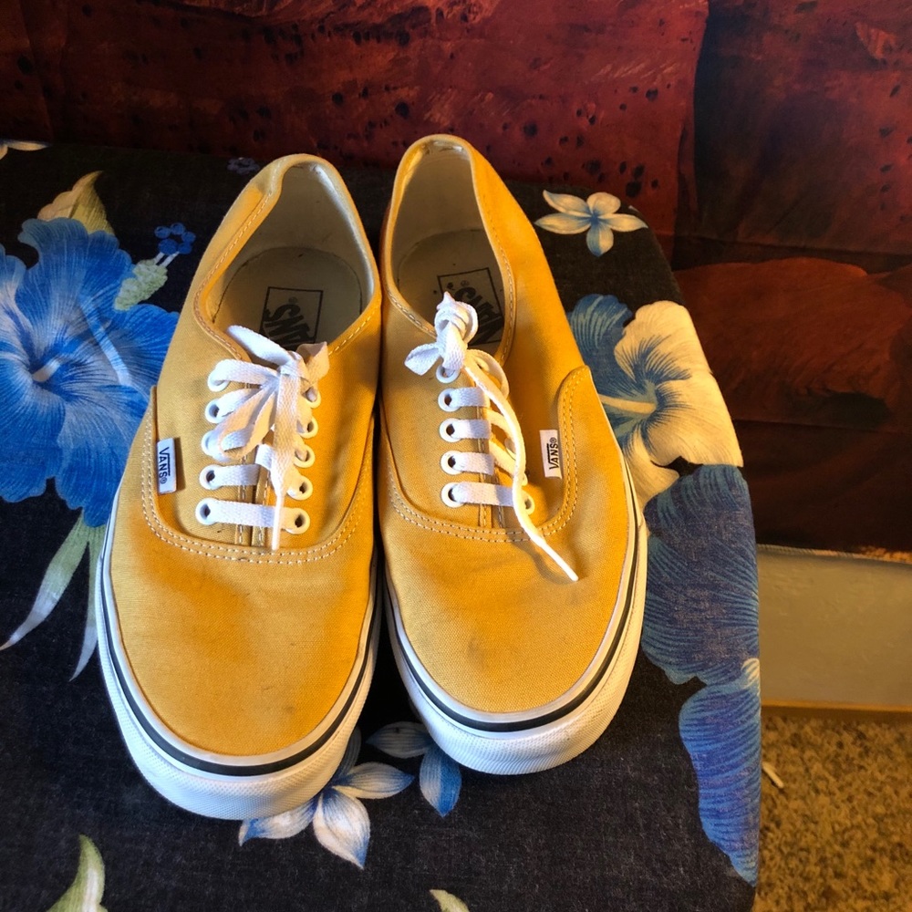 Brand new yellow canvas vans